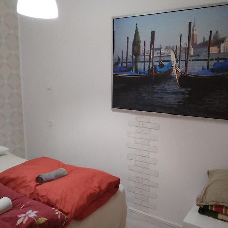 Apartament Przy Parku Noclegi Plock Bagian luar foto